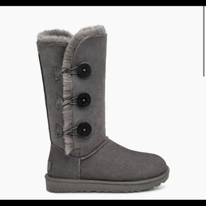 GREAT condition & Price decrease Bailey Button Triplet II Boots